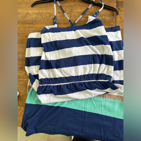 Maxi Dress (Sperry Topsider) - Picture 2 of 5